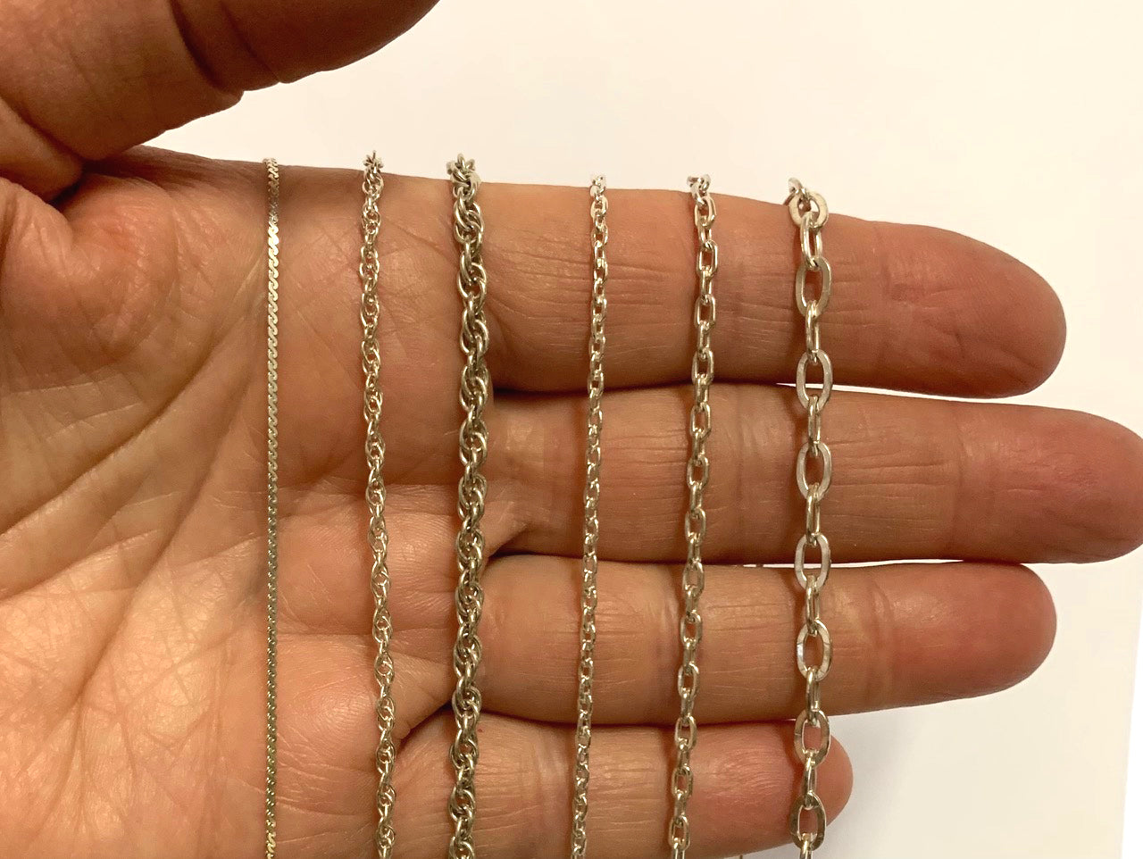 NECKLACE CHAINS IN STERLING SILVER AND GOLD FILLED