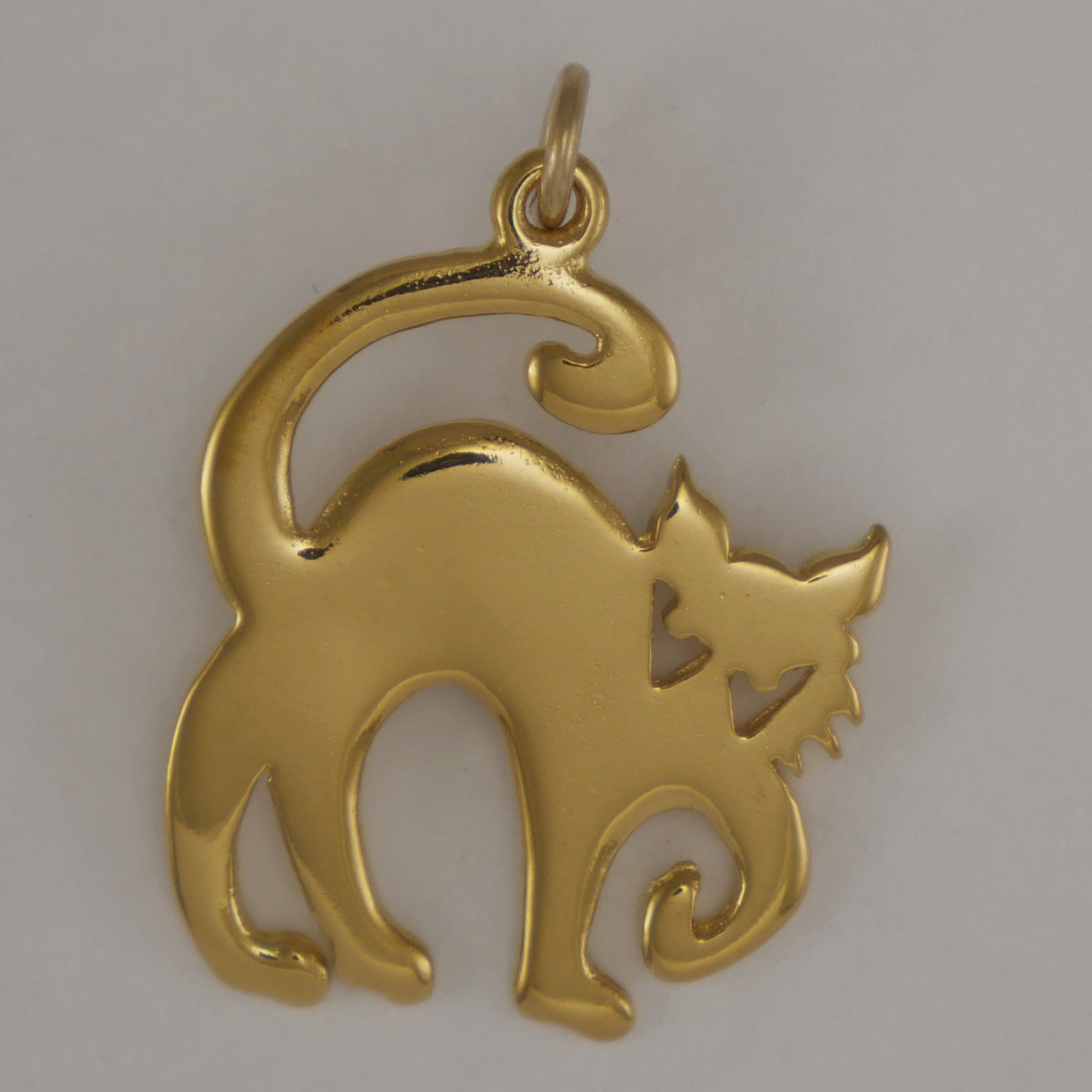 Gold cat-shaped pendant - Charmworks