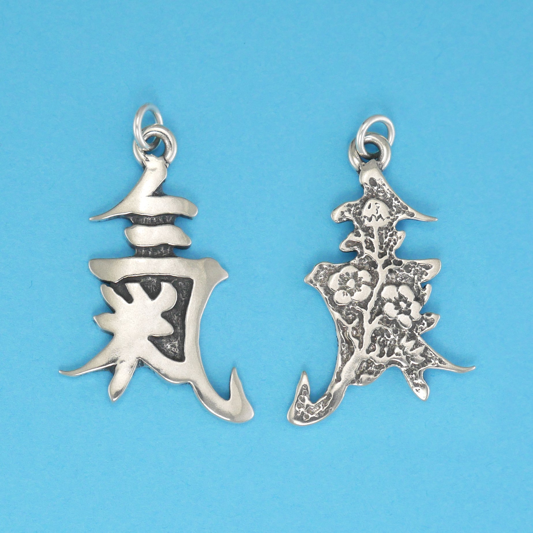 Chi Kanji Pendant - Charmworks