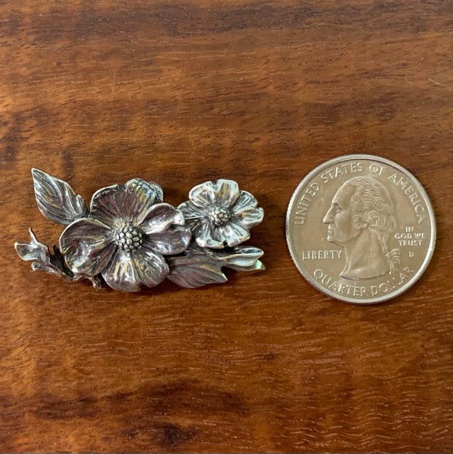 Dogwood Flowers Pendant - Charmworks