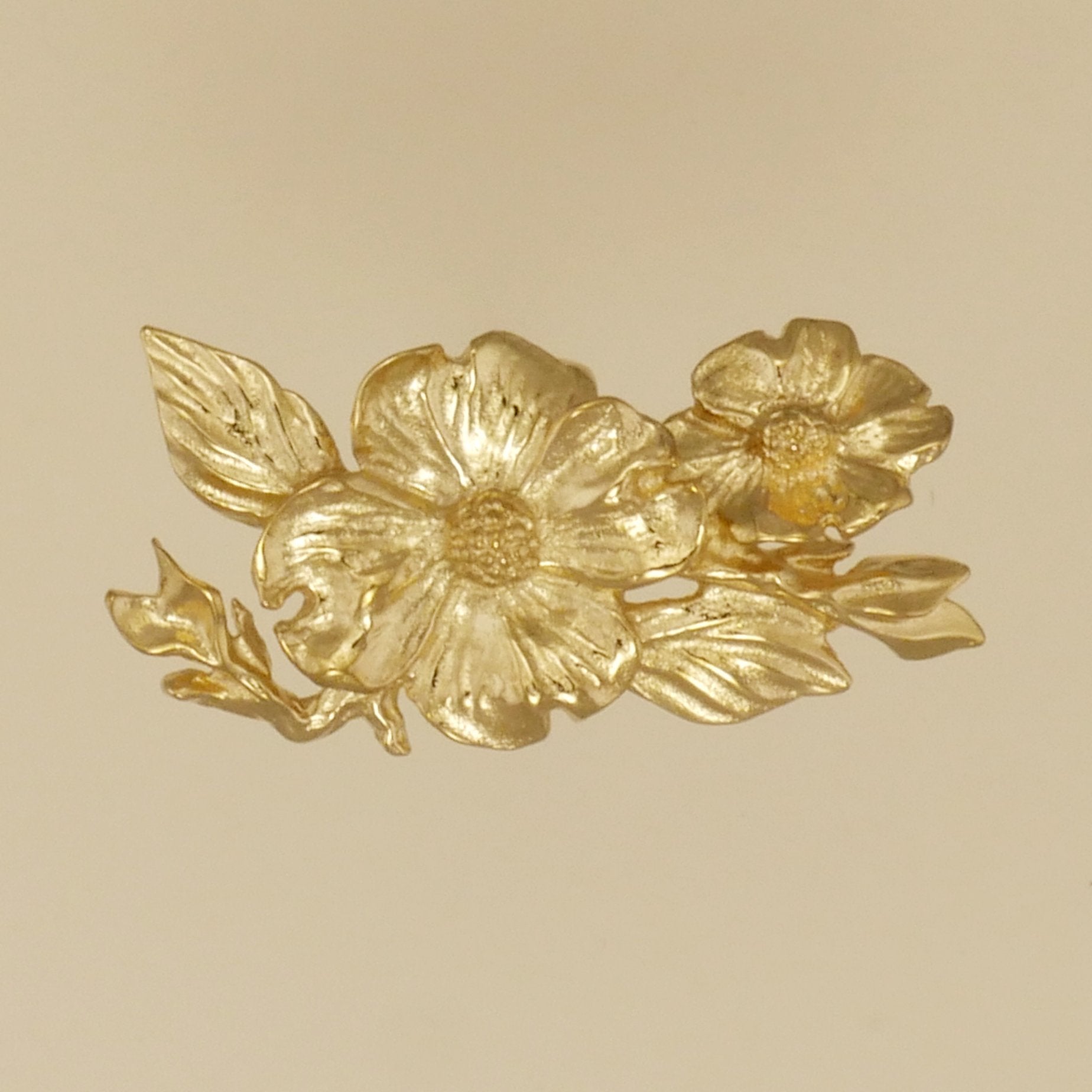 Dogwood Flowers Pendant - Charmworks