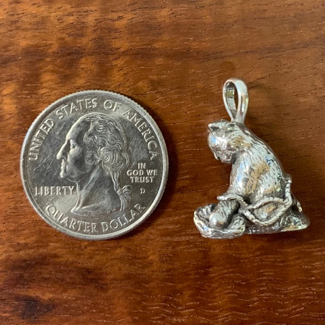 Kitten Playing With Yarn Pendant - Charmworks