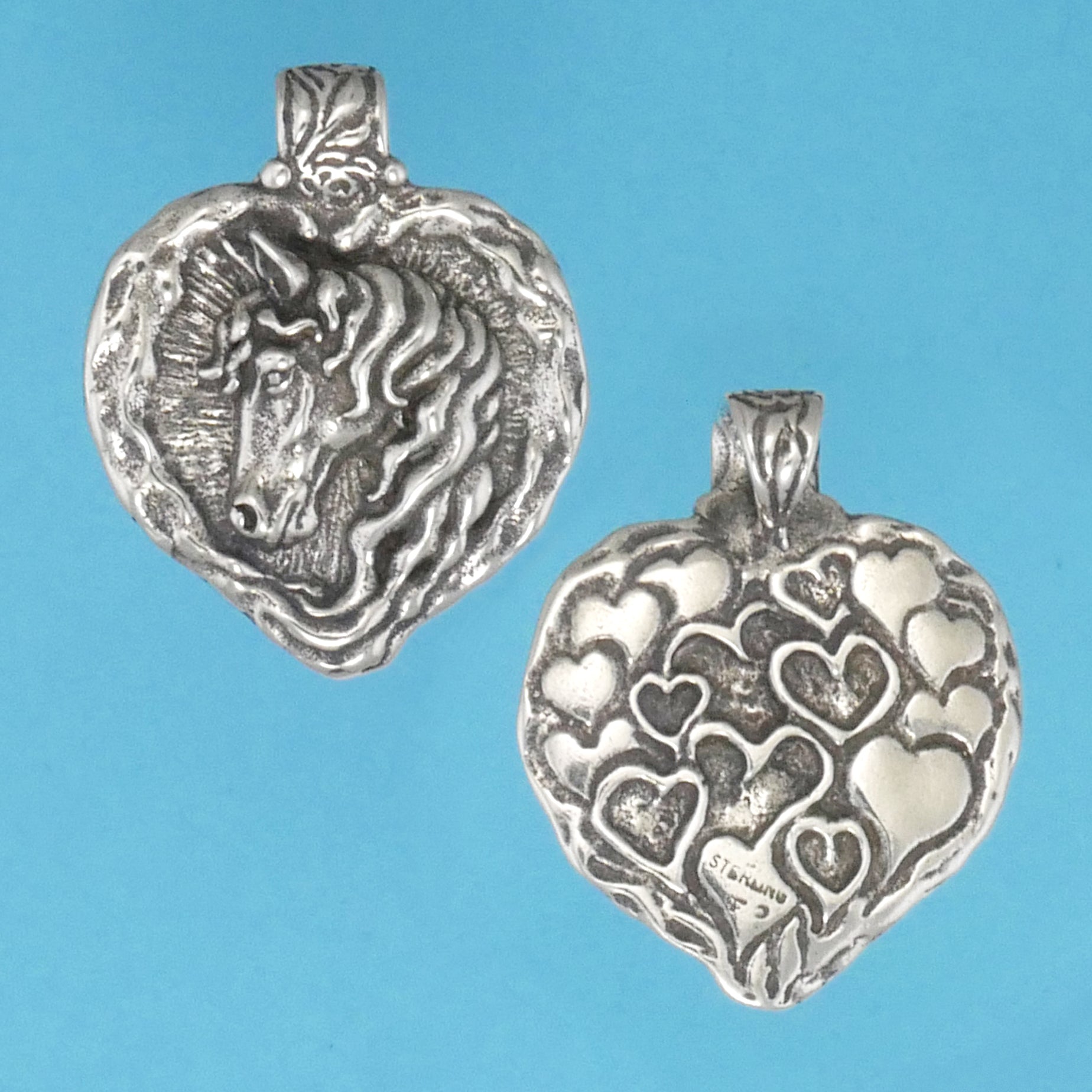 Horse Head Heart Pendant - Charmworks