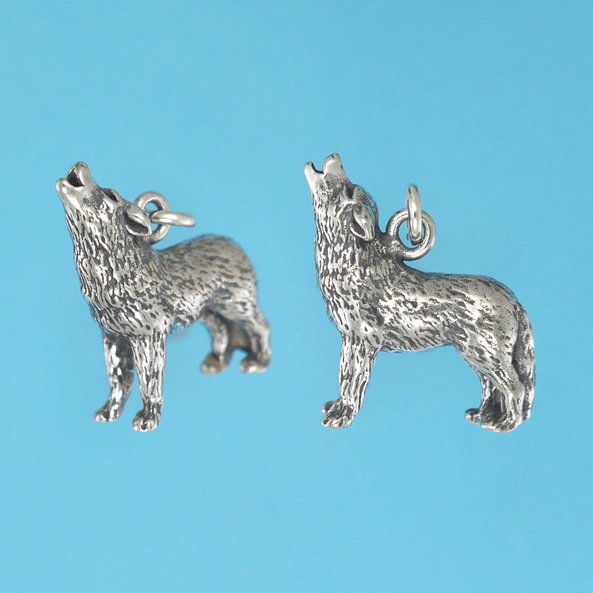 Wolf Howling Charm | Wildlife Jewelry | CharmWorks