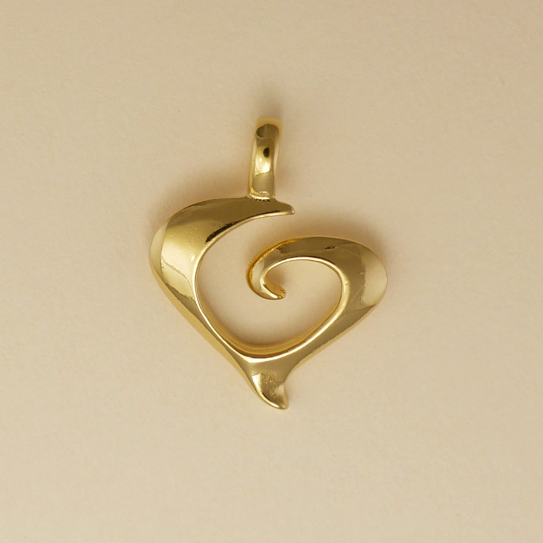 Spiral Heart Pendant - Charmworks