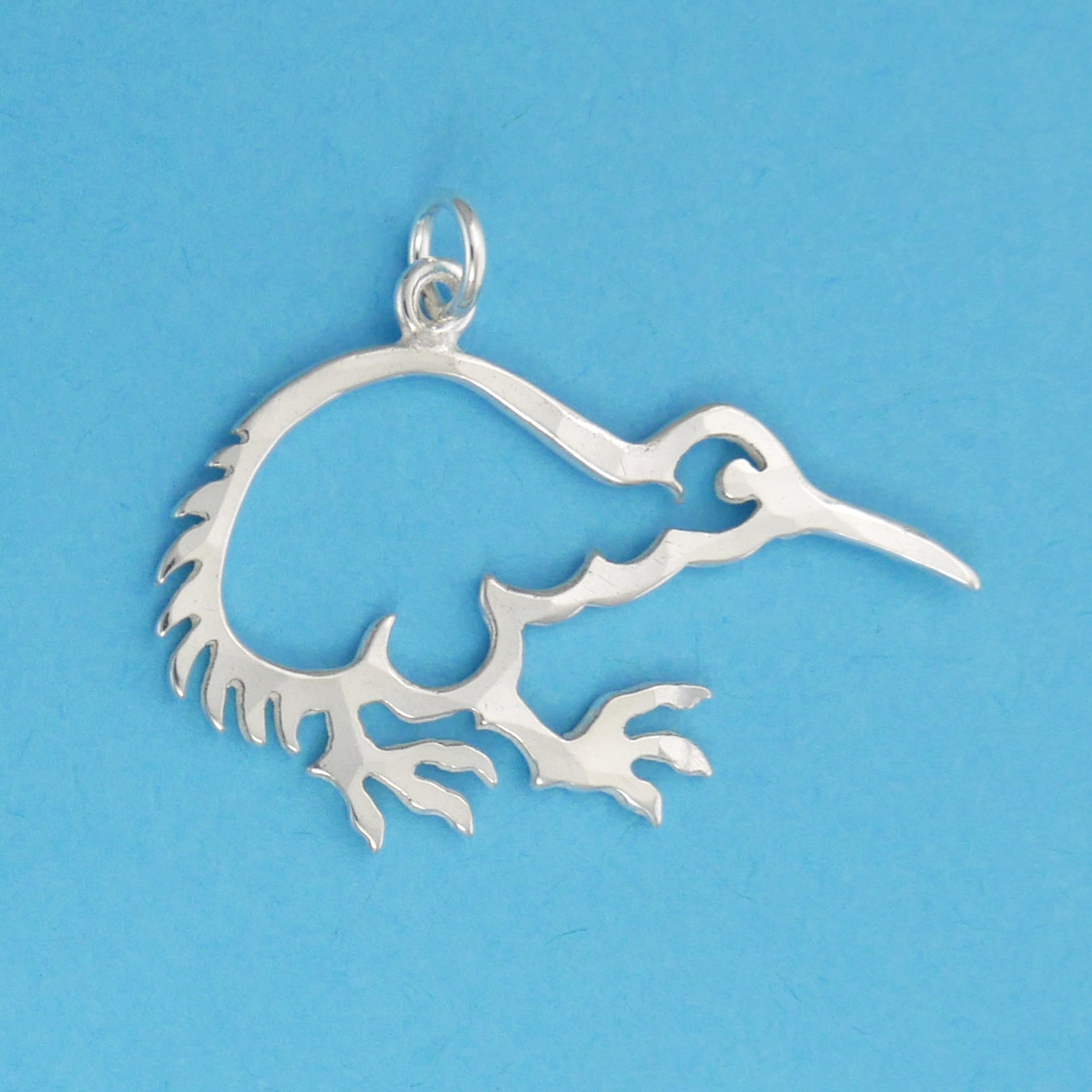 Kiwi Pendant - Charmworks