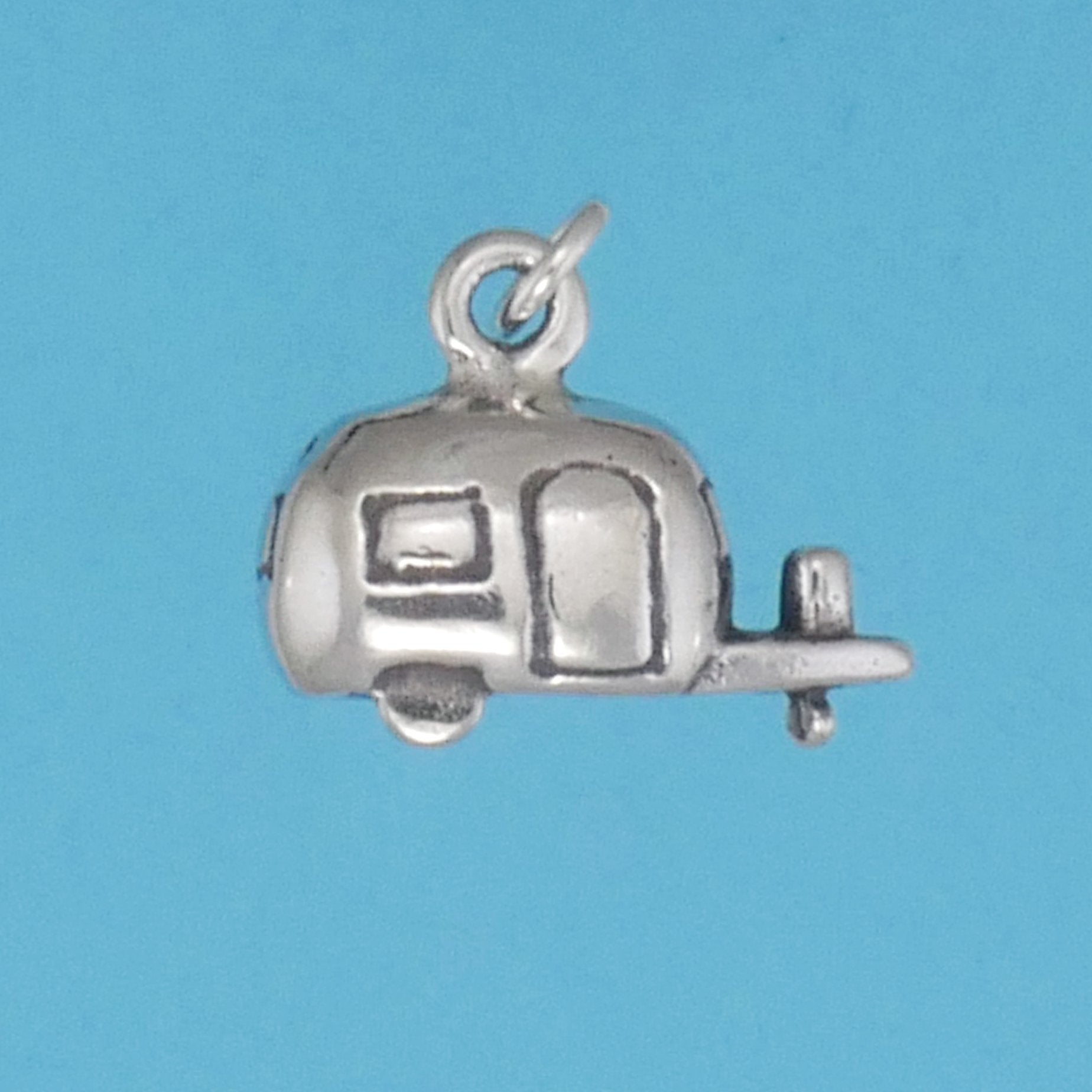 Round Camper Charm - Charmworks