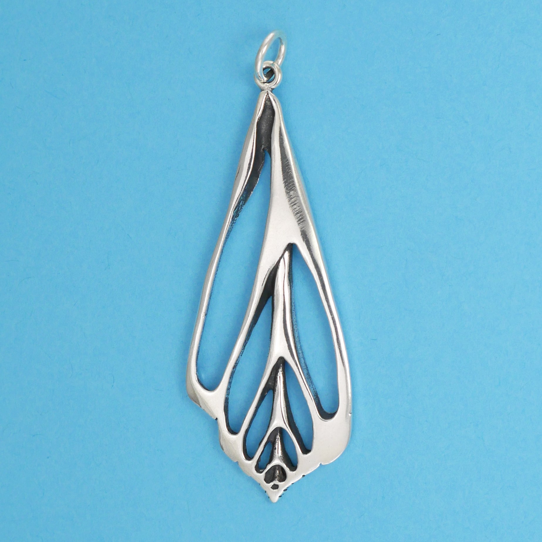 Chula Shell Slice Pendant - Charmworks