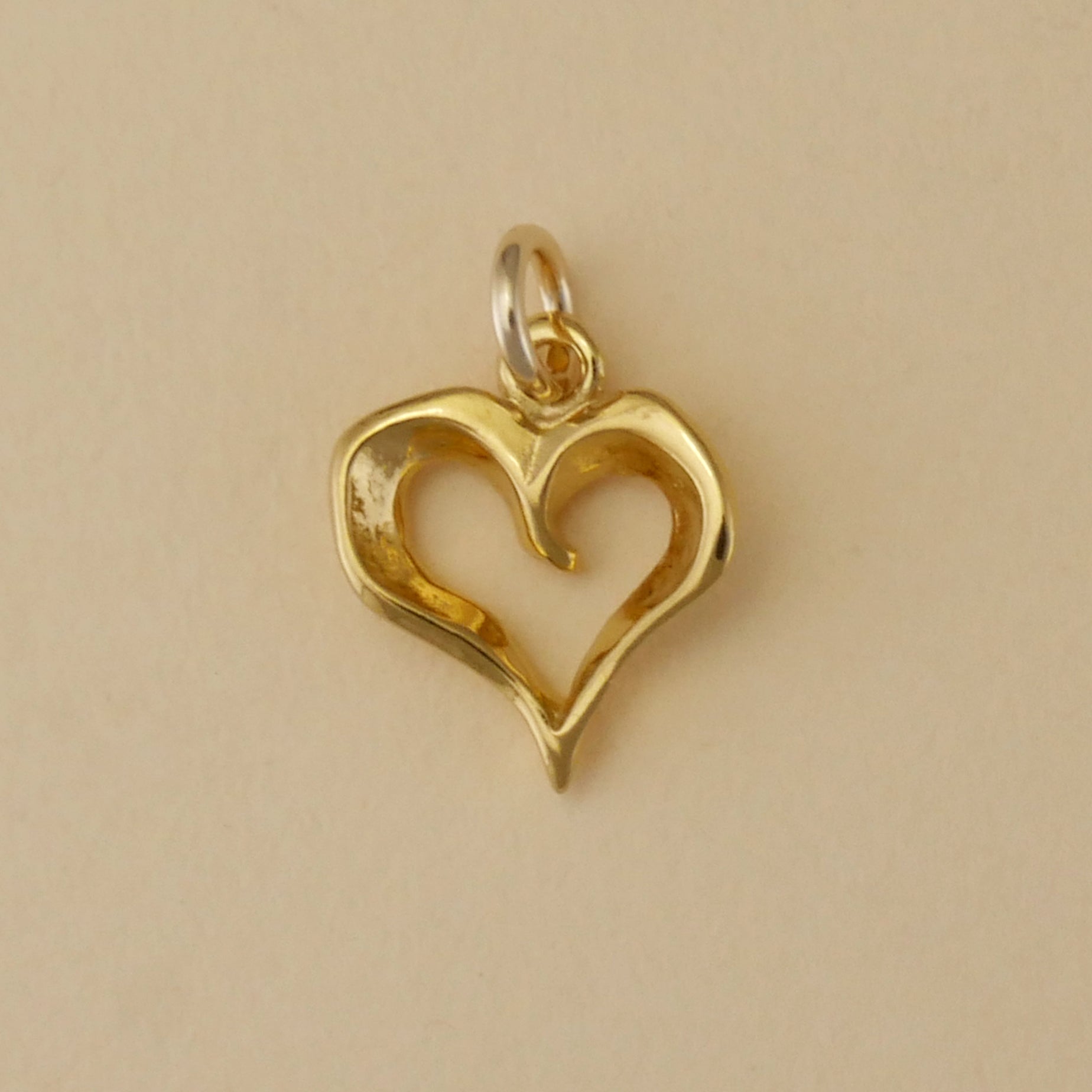 Open Heart Charm - Charmworks