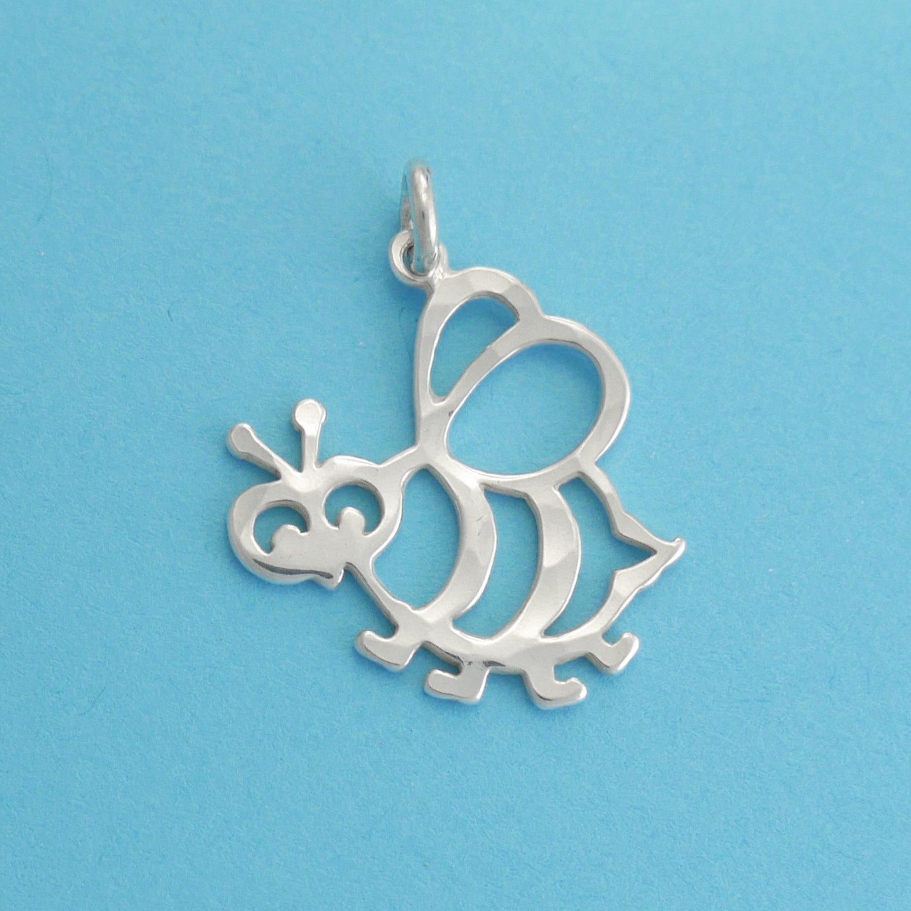 Bee Charm - Charmworks