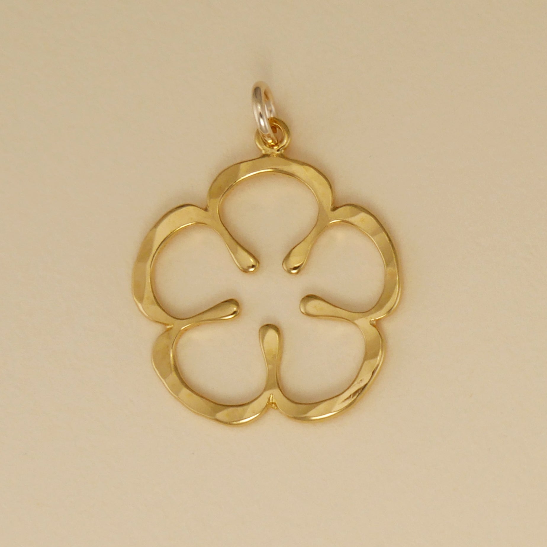 Flower Charm - Charmworks