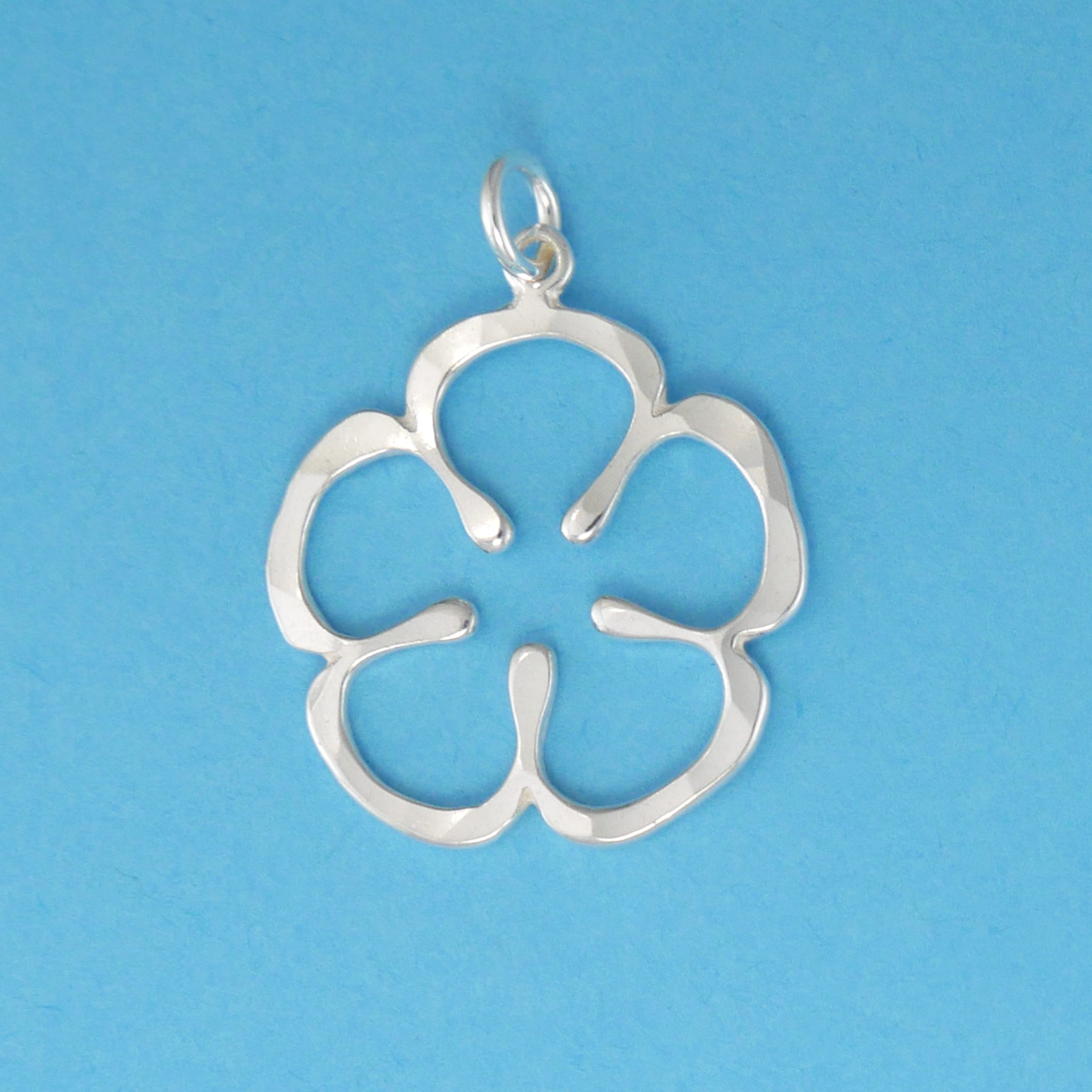 Flower Charm - Charmworks