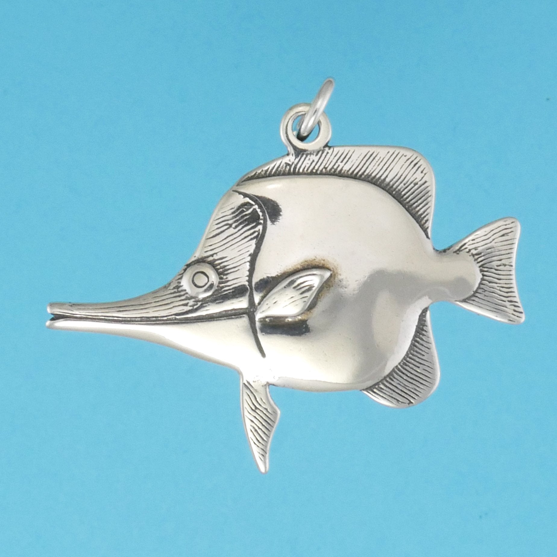 Longnose Butterflyfish Pendant - Charmworks