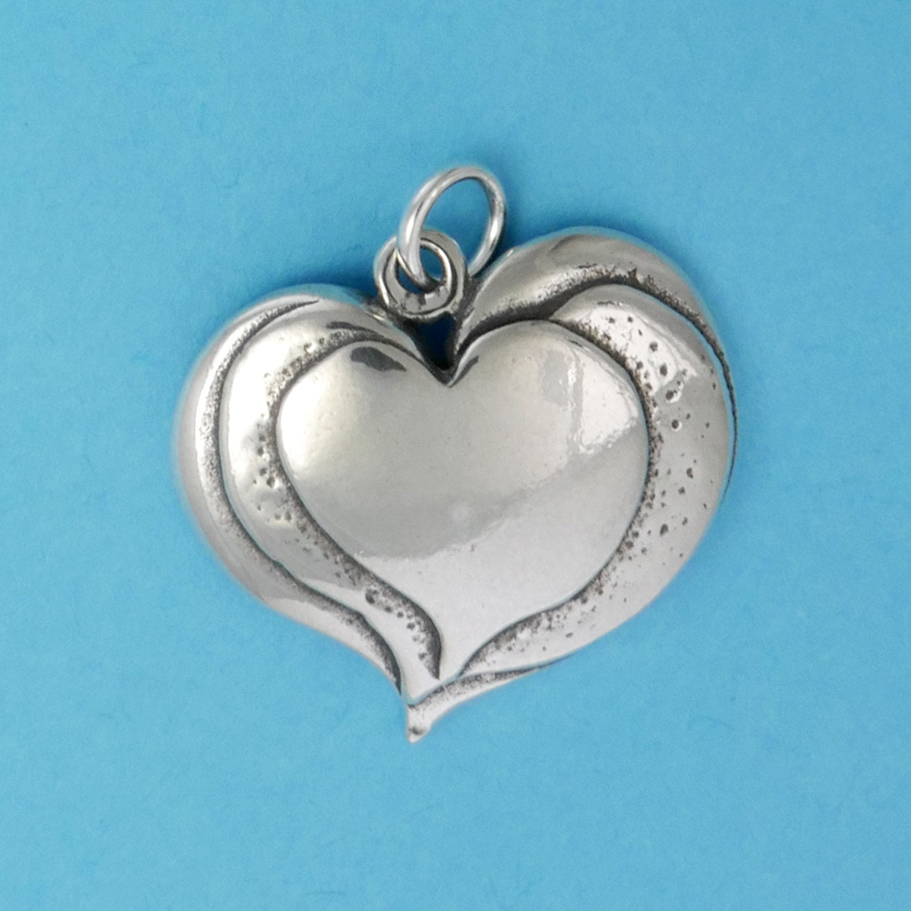 Triple Heart Charm - Charmworks