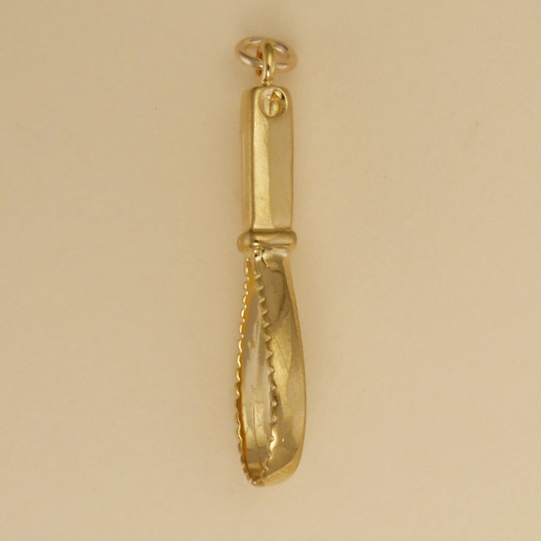 Shedding Blade Charm - Charmworks