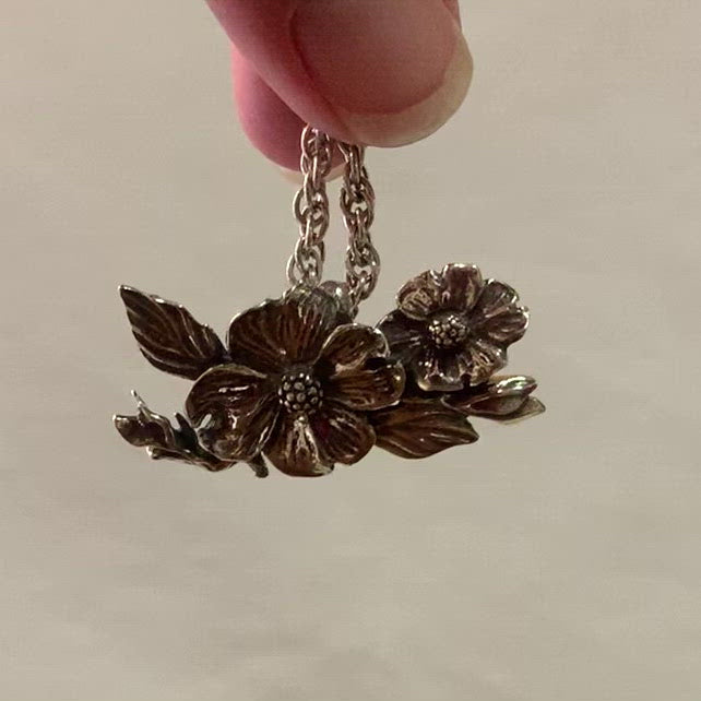 Dogwood Flowers Pendant - Charmworks