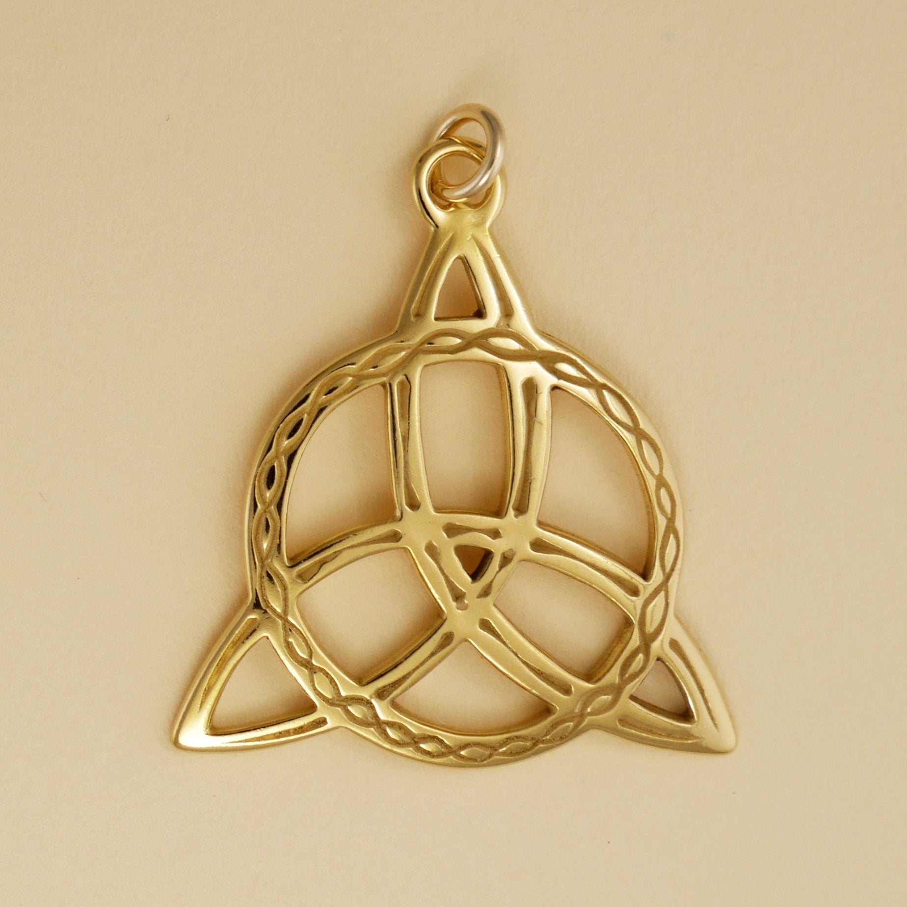 Trefoil Pendant - Charmworks