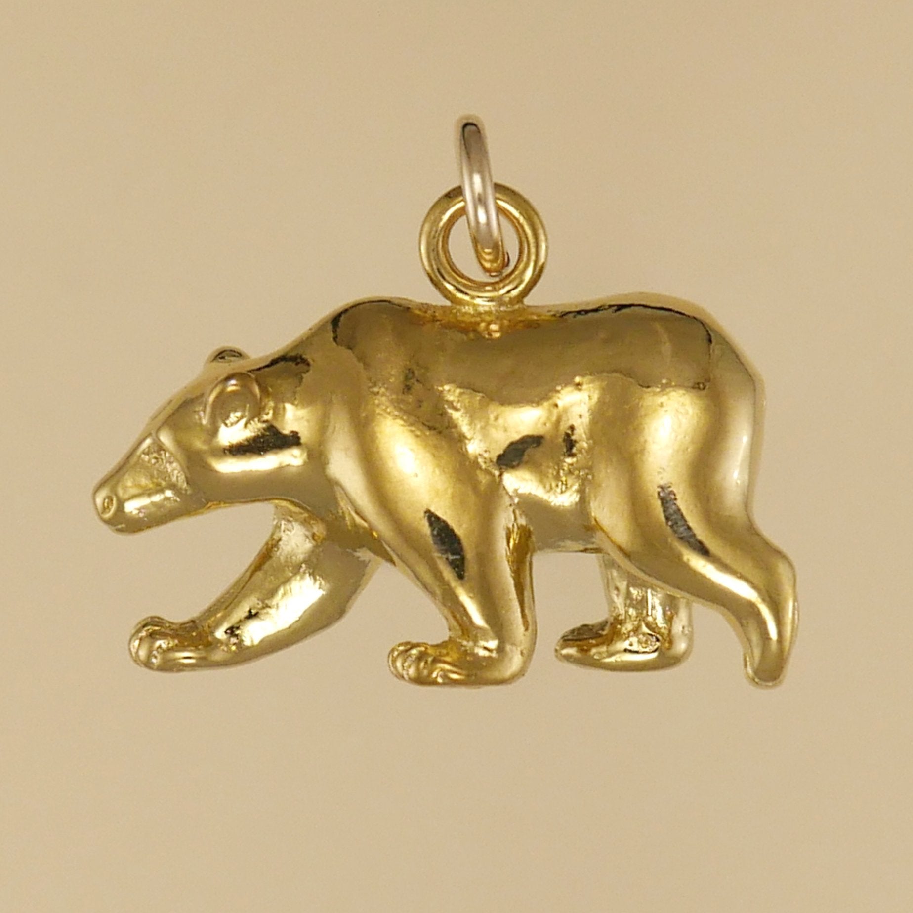 Grizzly Bear Pendant - Charmworks