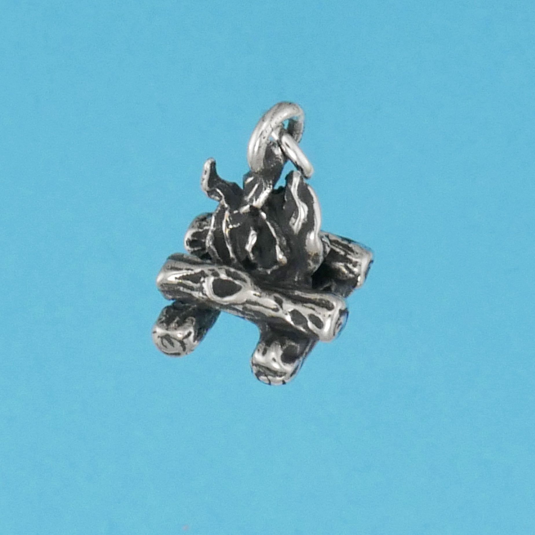 Camp Fire Charm - Charmworks