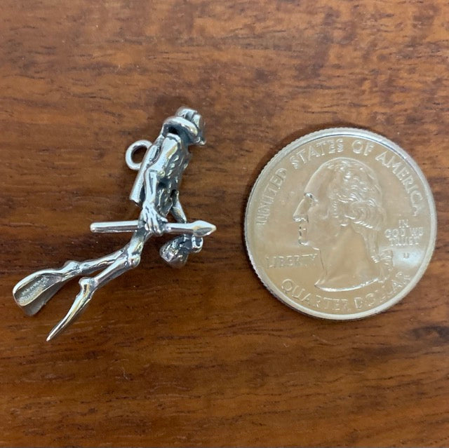 Scuba Diver Skeleton - Charmworks