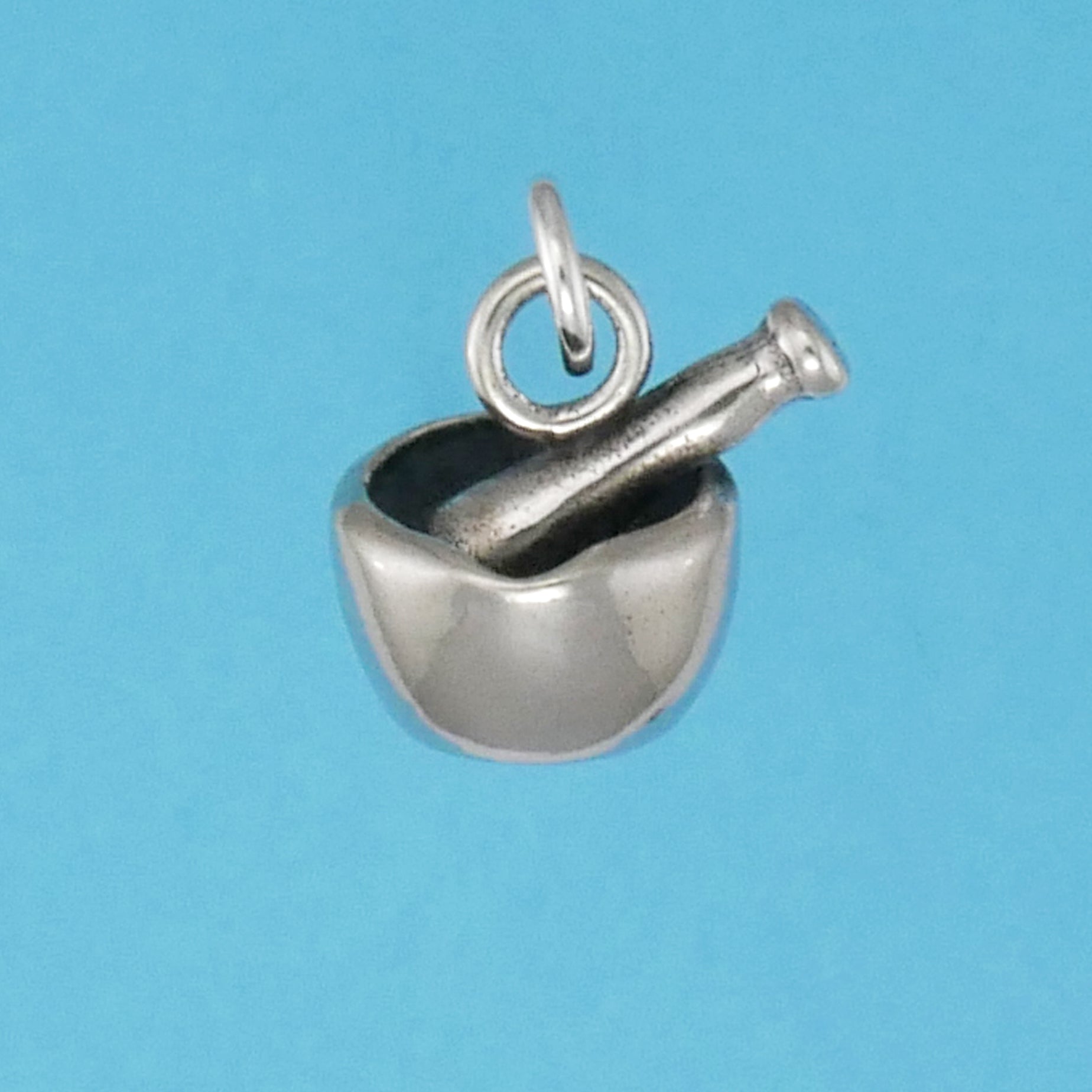 Mortar And Pestle Charm - Charmworks