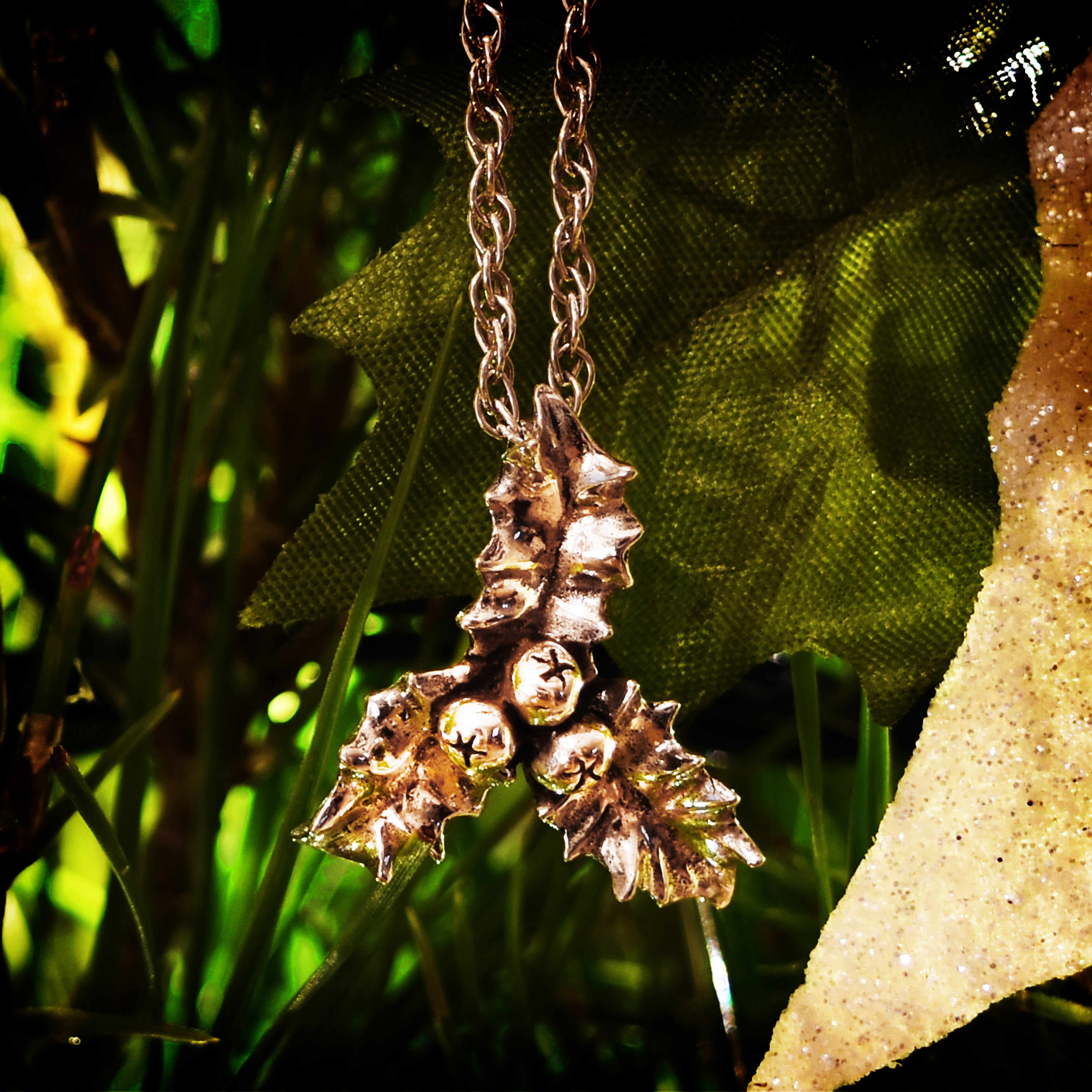 Holly Pendant - Charmworks