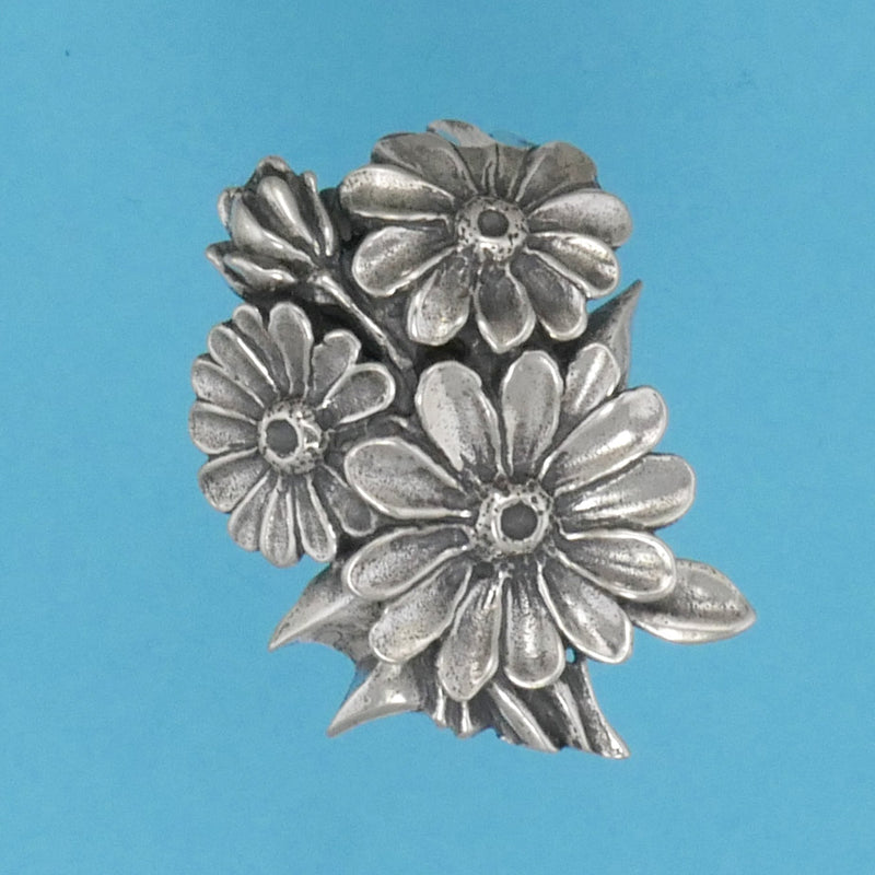 Daisy Blossoms Pendant - Charmworks