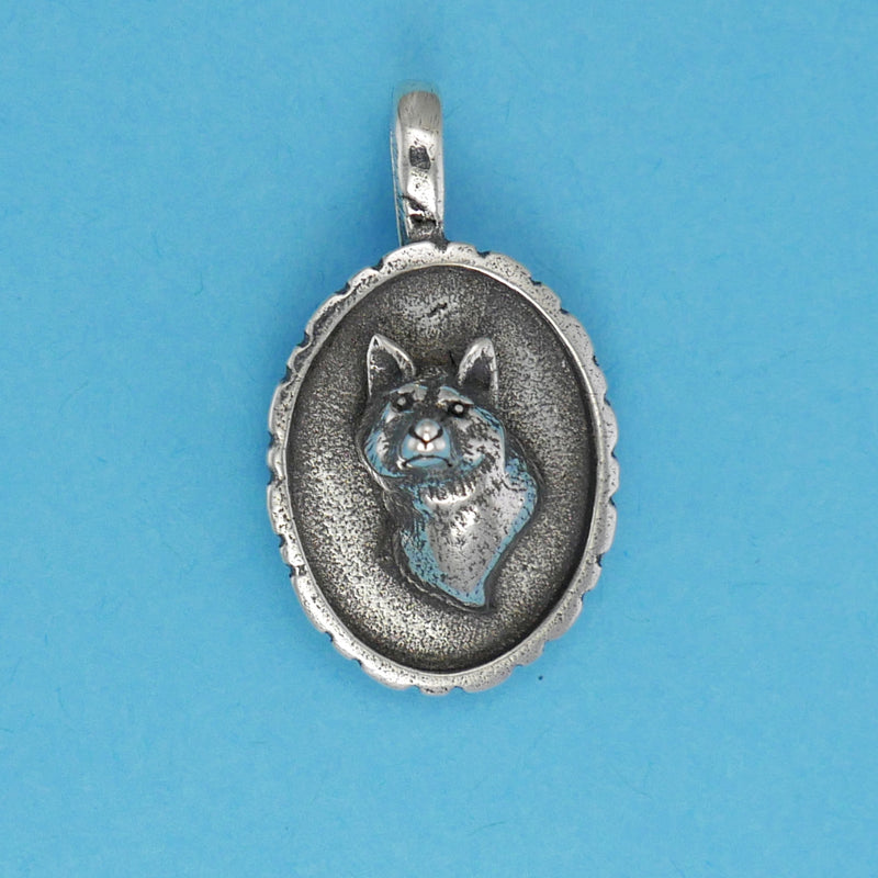 Wolf Cameo Pendant - Charmworks