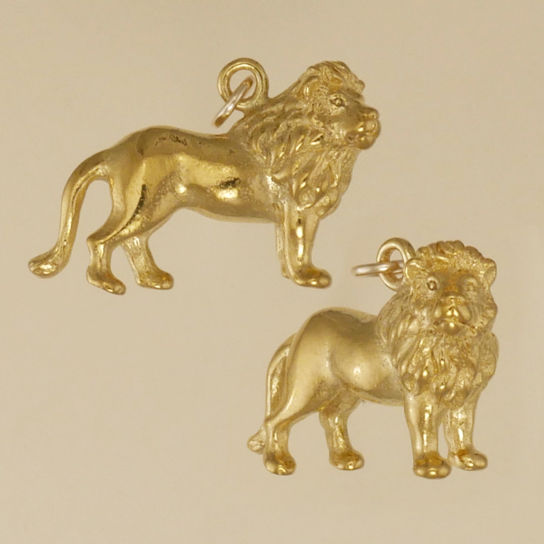 Lion Charm - Charmworks