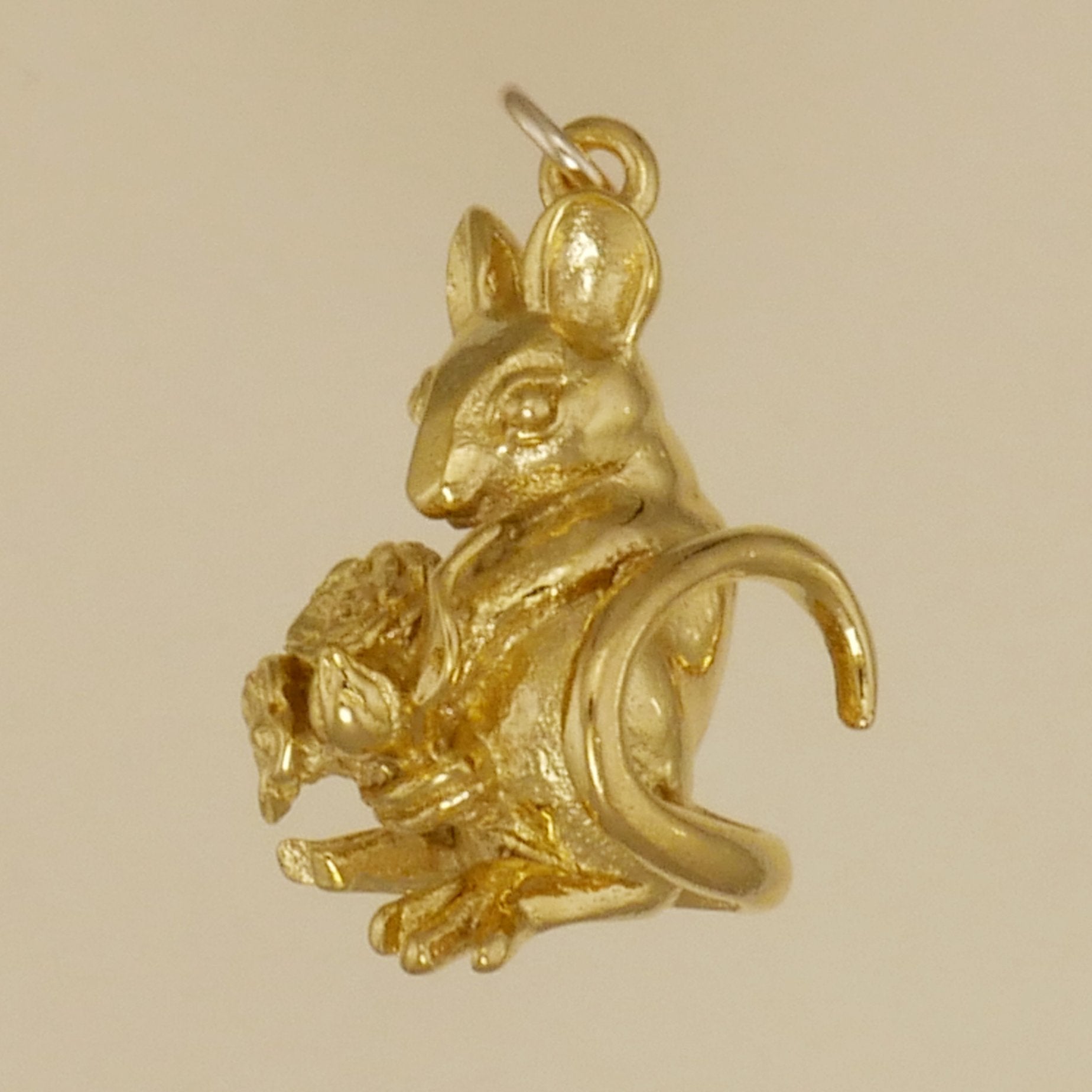 Mouse With Flowers Charm - Charmworks