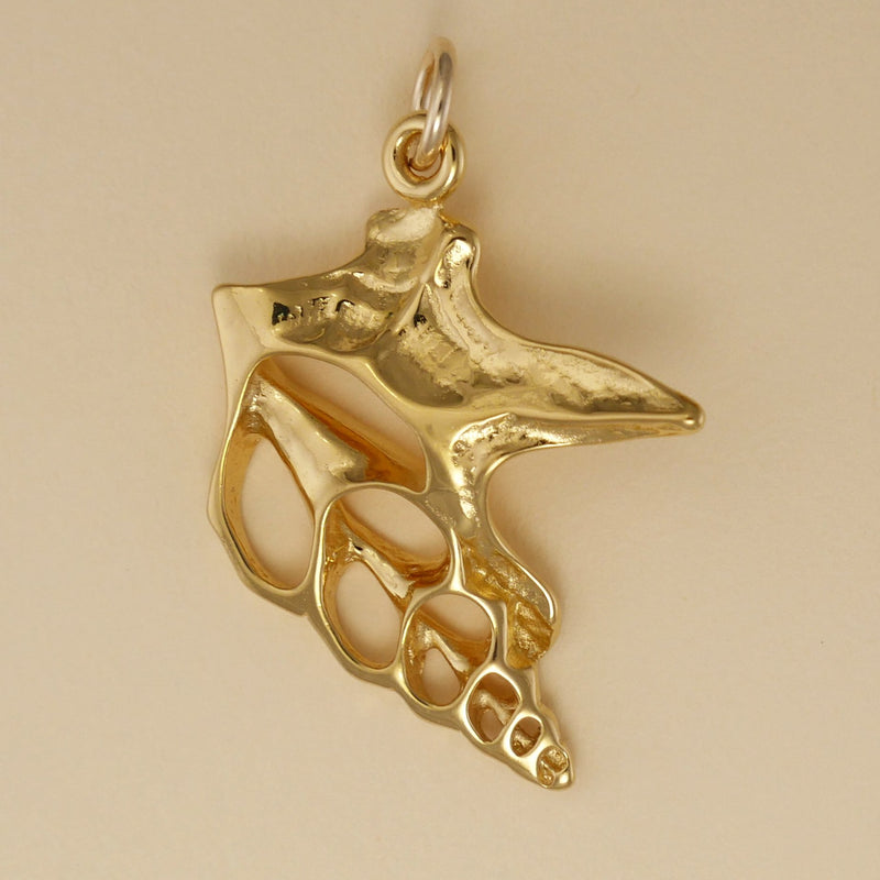 Pelican Foot Shell Pendant - Charmworks