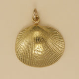 Clam Shell Charm - Charmworks