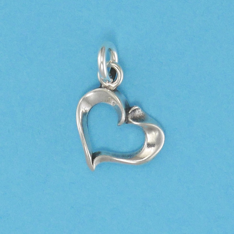 Fluted Heart Charm - Charmworks