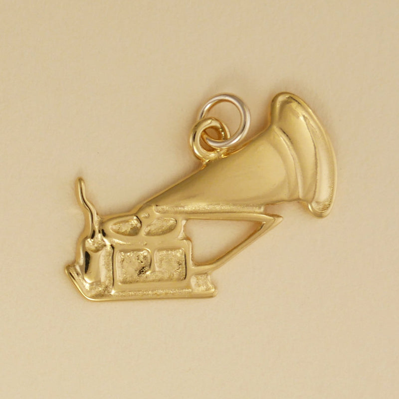 Phonograph Charm - Charmworks