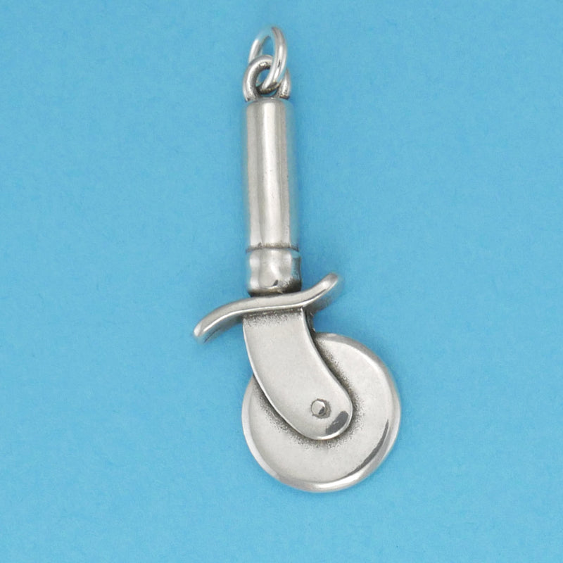 Pizza Cutter Charm - Charmworks