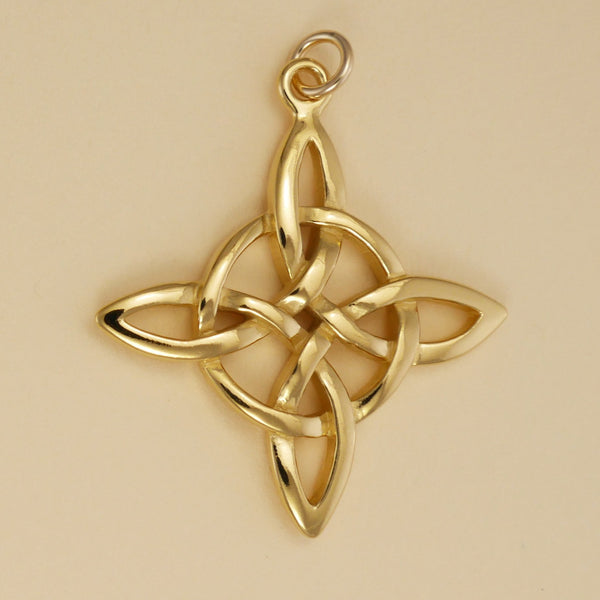 Quatrefoil Pendant - Charmworks