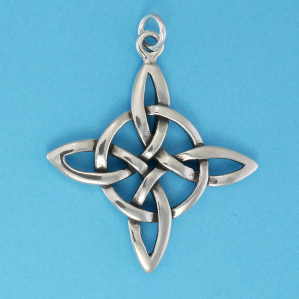 Quatrefoil Pendant - Charmworks