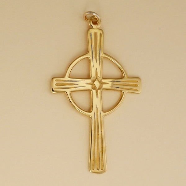 Lined Celtic Cross Pendant - Charmworks