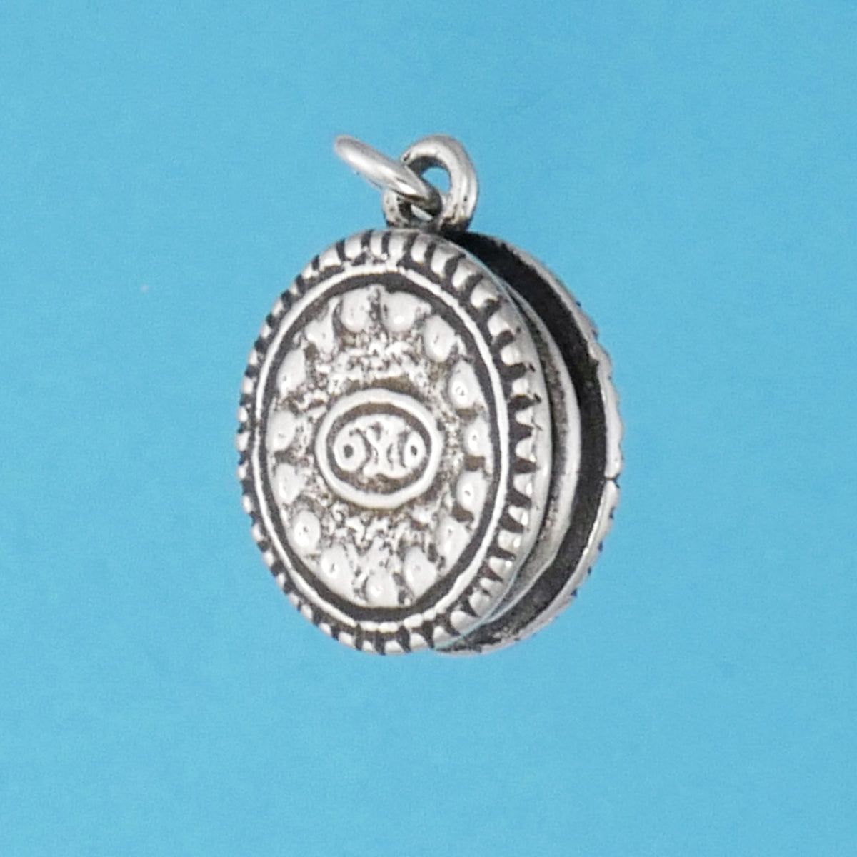 925 Sterling Silver 3D Oreo Cookie Charm - Tommyway Jewelry, Food & Drink Theme, Made In USA