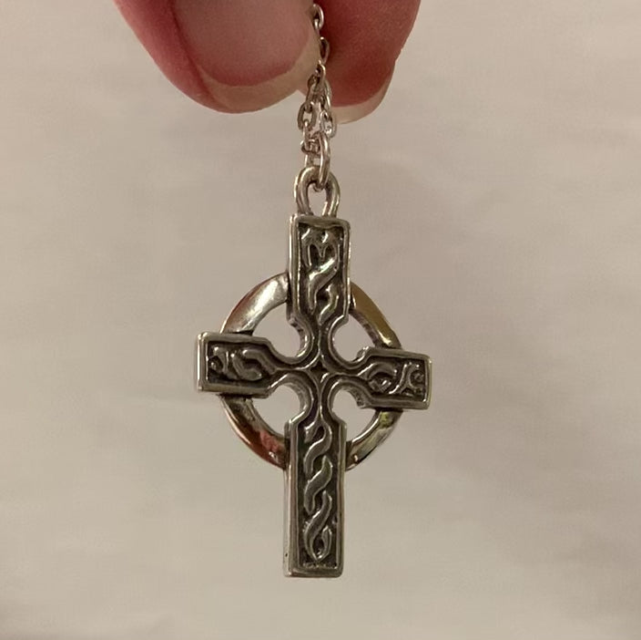 Detailed Celtic Cross Pendant - Charmworks